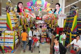 Hàng nghìn sản phẩm làm đẹp giảm giá tới 40%