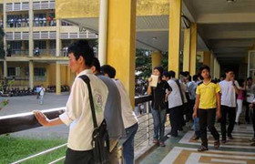 Những kì thị lạ lùng trong giới tân sinh viên