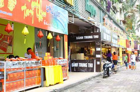 Sát ngày Rằm: Bánh trung thu vẫn ế chỏng