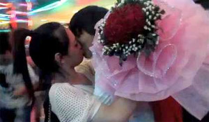 Màn cầu hôn bằng flashmob 'Gangnam Style' ở Hải Phòng