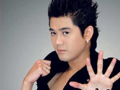 'Lâm Chí Khanh đã sang Thái phẫu thuật chuyển giới'