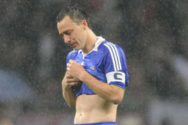 John Terry: Từ tòa án tới 'mê thầm' người yêu bạn thân