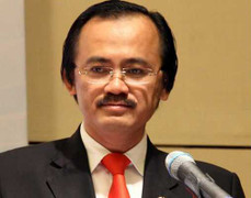 Bất chấp khủng hoảng, V-League 2013 thưởng siêu khủng