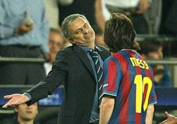 Messi nói gì về Mourinho và ngày giải nghệ?