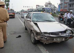 'Xe điên’ gây tai nạn liên hoàn, kéo lê người trên phố