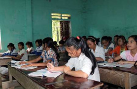 Ngôi trường kỳ lạ nam nữ tách riêng, tiết học 90 phút