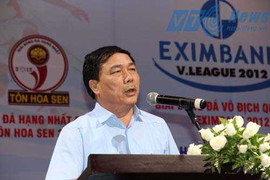 Bầu Đệ bất phục, mắng bầu Đức, đề nghị 'giải tán' VPF