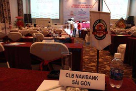 Bầu Thọ ‘mất tích’ cả trên bàn hội nghị