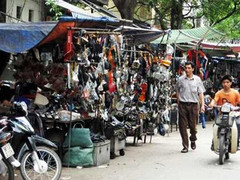 Đồng ý di chuyển chợ 'Trời' khỏi trung tâm Hà Nội