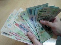 Thảm cảnh nợ lương: DN cùng đường, 'cắt' cơm nhân viên