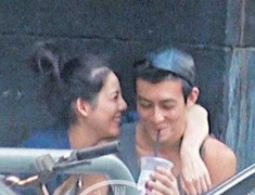 Trần Quán Hy khoe ảnh bạn gái... đang ngủ