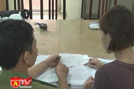 Lợi dụng chức vụ lừa đảo chiếm đoạt tài sản