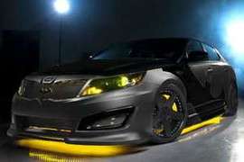 Kia vén màn xe độc phiên bản Người dơi