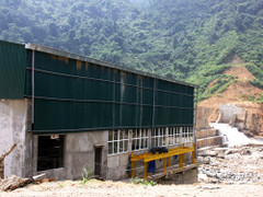 Vỡ đập thuỷ điện: 'Dân có gì đâu mà thiệt hại'