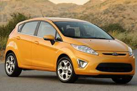 Triệu hồi hàng loạt ở Mỹ, Ford Fiesta nội có liên quan?