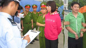 Bắt tội phạm người Trung Quốc trốn truy nã đặc biệt