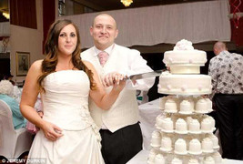 Cô dâu nhận tin bị ung thư trong ngày cưới