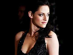 Tỷ phú Donald: ‘Kristen như một con chó phản bội chủ’