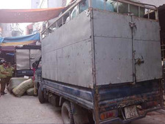 'Tập đoàn' xe hàng lậu mang cùng biển số