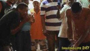 Clip chứng minh răng lợi hại hơn dao