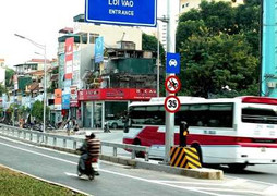 Ảnh: Đường trên cao nhốn nháo sau ngày thông xe