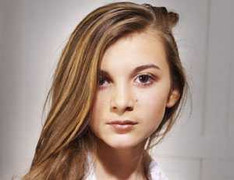 Nữ sinh tự sát sau khi vào web dạy đày đọa bản thân