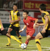 Chơi giống Ronaldo, tuyển thủ U21 VN được mời sang Úc