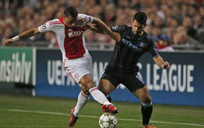 Lại thua, Man City xếp cuối bảng, gần như bị loại