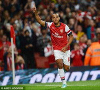 Arsenal chấm dứt thương thuyết, Walcott đợi ngày ra đi