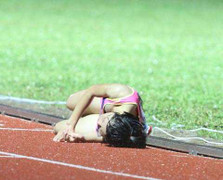 Vận động viên ăn gì mà tốn thế?