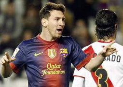 Messi-Fabregas-Villa mang ‘lưỡi hái tử thần' kề cổ Real