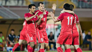 AFF Cup: Singapore triệu tập 'ông già' 42 tuổi