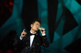 Bằng Kiều về Hà Nội, nước mắt rơi trên ký ức