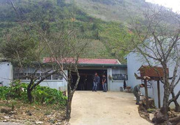 Đấu súng với trùm ma túy giữa thung lũng