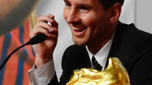 Messi bảo vệ bản thân, gửi lời nhắn nhủ con trai