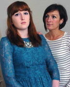 Gọi xe cấp cứu cho bạn, nữ sinh nợ 300 triệu đồng