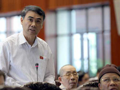 Trừng trị tham nhũng: Cần mở cuộc vận động từ chức