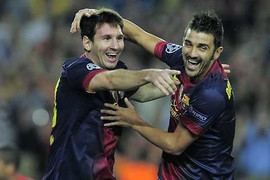 Messi, Villa cưỡi chổi, đáp xuống Barcelona