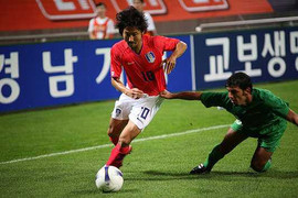 Hét giá triệu đô, Lee Chun Soo không thể tới Việt Nam