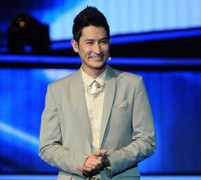 Huy Khánh: 'Con 3 tuổi, tôi và Mạc Anh Thư sẽ cưới'