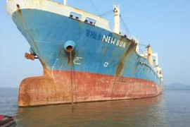 Thêm 1 tàu 'ma' trôi trên biển Hải Phòng