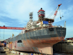 'Hoá kiếp' tàu ngàn tỷ thành kho chứa dầu nổi