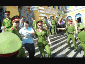 Án chung thân cho nữ quái buôn ma túy xuyên quốc