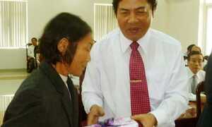 Ông Nguyễn Bá Thanh kể chuyện húp cháo từ thiện