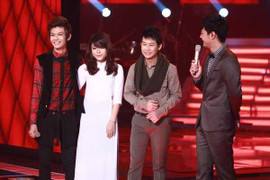 The Voice: Thi hát hay thi lấy lòng huấn luyện viên?