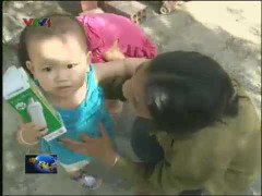 Ám ảnh tai nạn giao thông: 'Mẹ ơi, sao bố đi lâu thế'