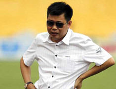 Kiểu trừng phạt có một không hai của bầu Trường