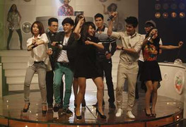 Video người đẹp Vương Thu Phương nhảy Gangnam Style