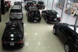 Xe cũ 'khóc đứng khóc ngồi' vì luật 'xe chính chủ'