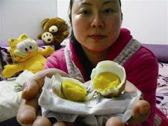 Miếng sưởi ấm làm chín cả trứng gà